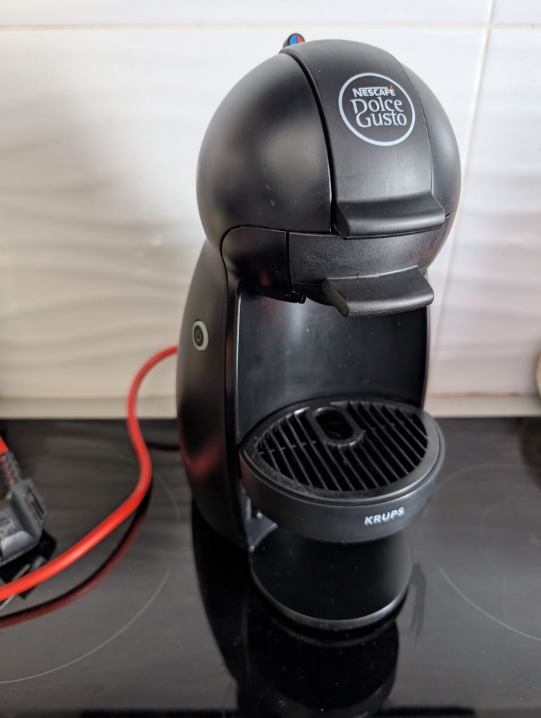 Maquina café Nescafé dolce gusto