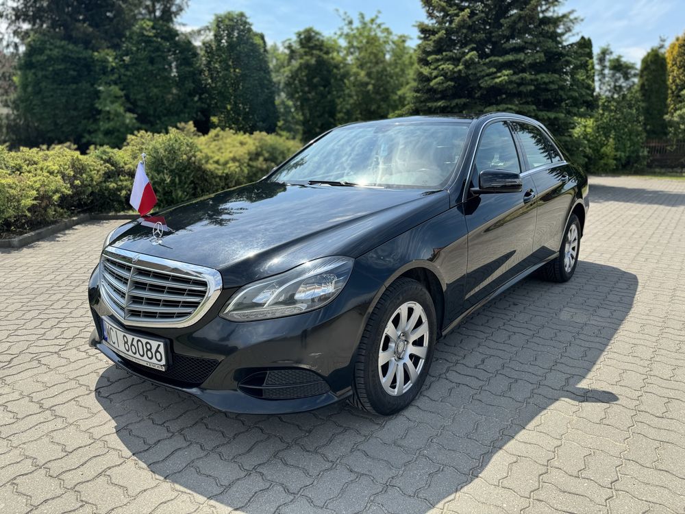 Mercedes Benz E 350 w212 benzyna 306km polski salon serwis ASO 2013r