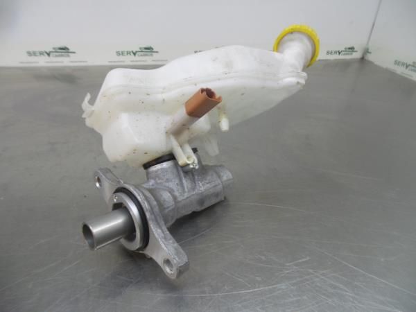 Bomba central dos travões CITROËN C3 III (SX)