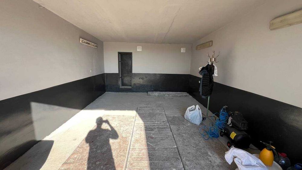 Продам гараж 2 поверха + підвал р-н Східний