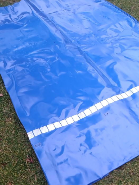 Plandeka na auto lub drzwi