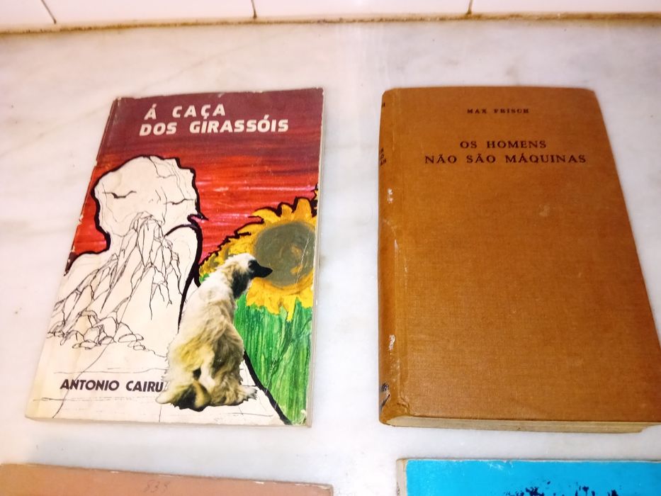 Conjunto de 4 Livros Diversos Antigos