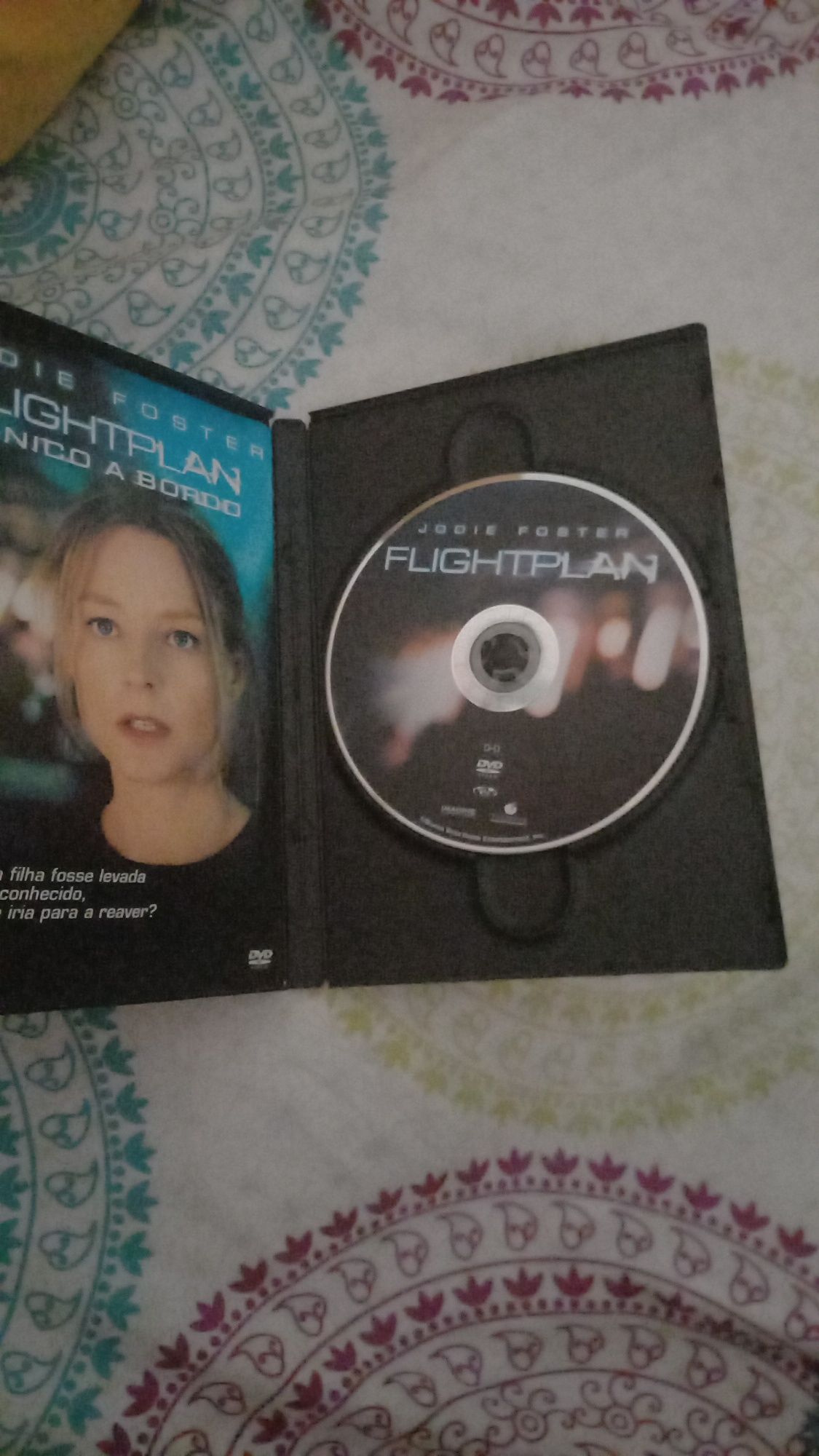 FLIGHTPLAN: Panico a bordo