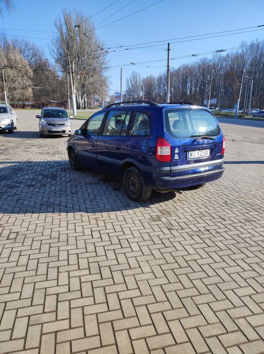 Продам Opel Zafira