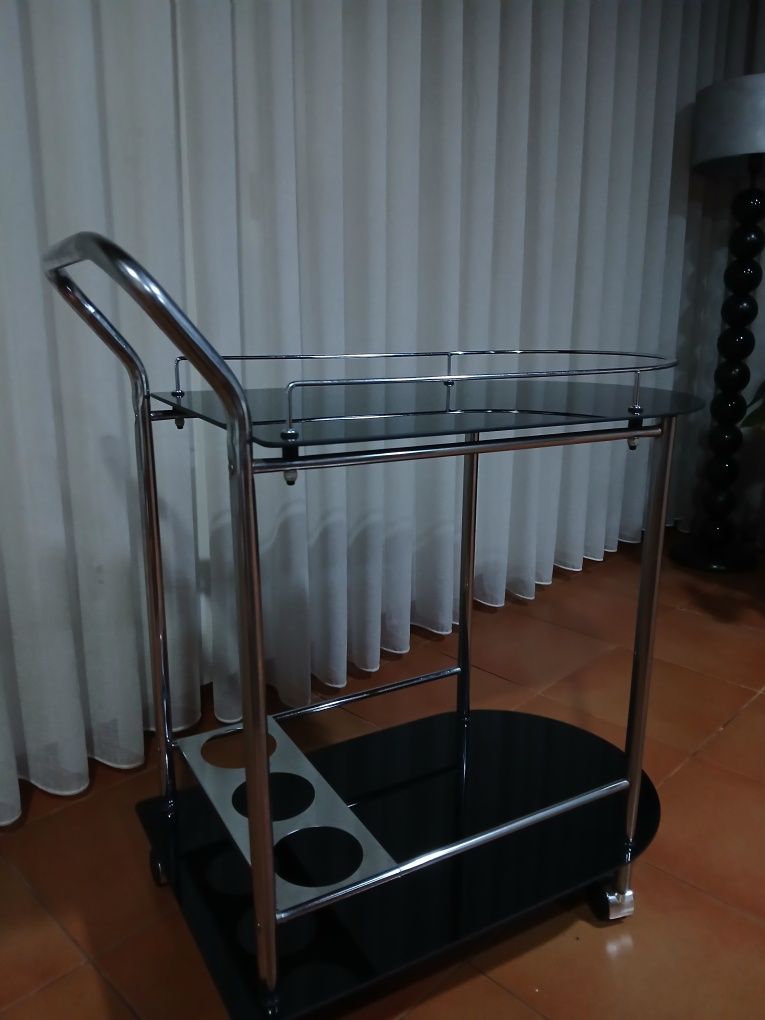 Carrinho/Bar para sala