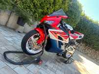 Honda CBR 1000rr sc 57
