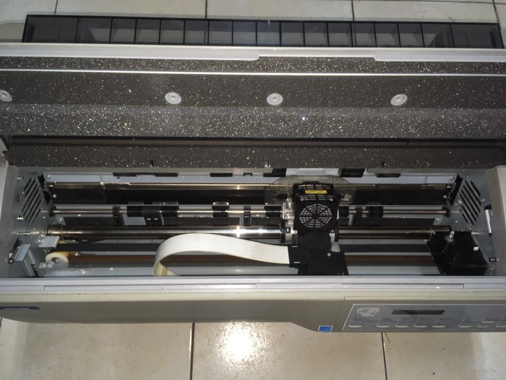 Impressora EPSON DFX-9000