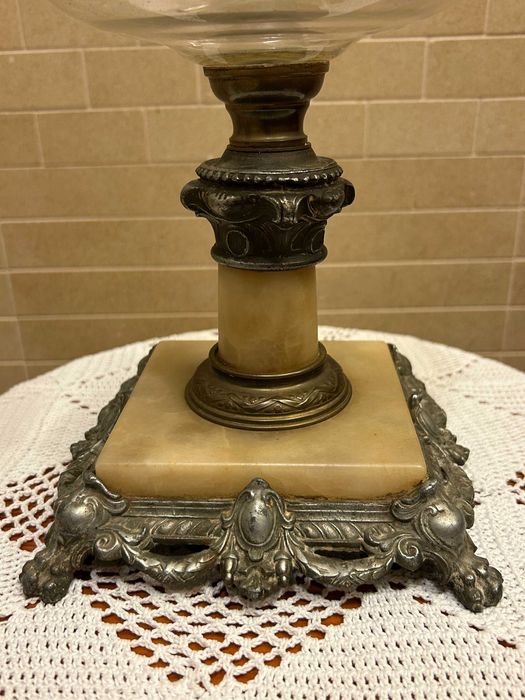 Ładna lampa naftowa