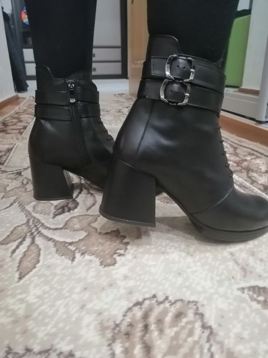 Зимові жіночі черевики