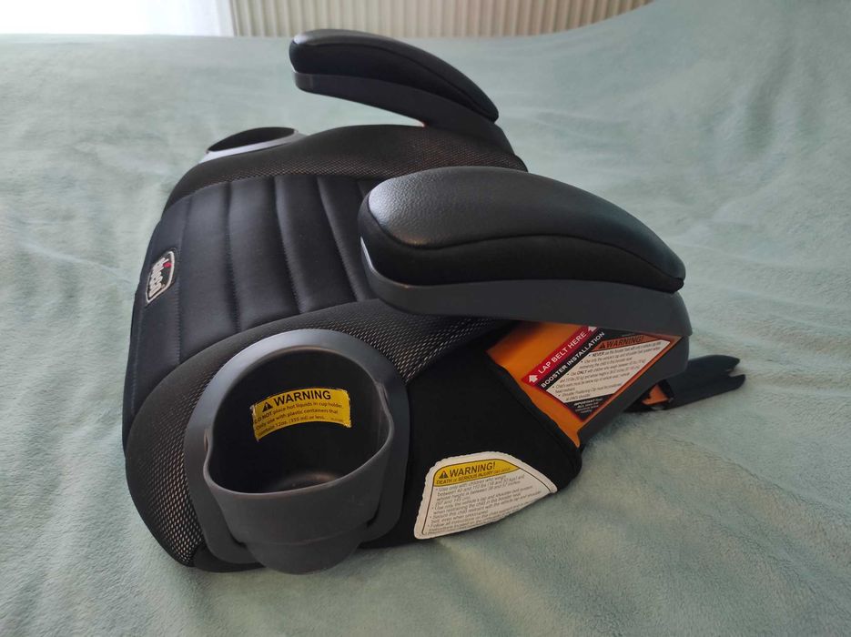 Автокрісло-бустер Chicco GoFit Plus чудовий стан! Як нове!