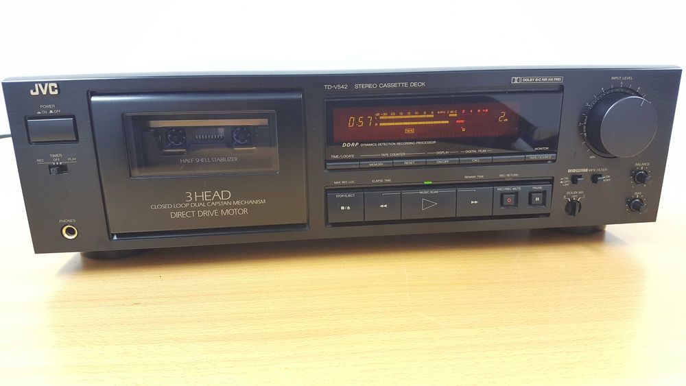 Magnetofon kasetowy JVC TD-V542 Stereo Cassette Deck