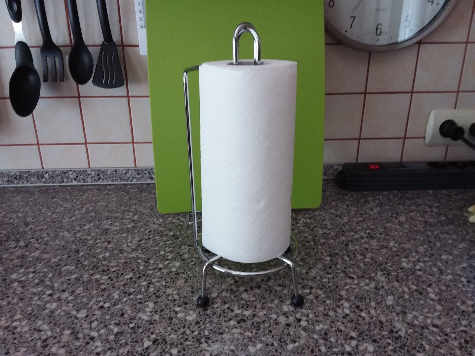 Подставка для рулона бумажного полотенца