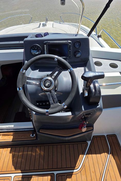Beneteau 6.6 Barco de Recreio
