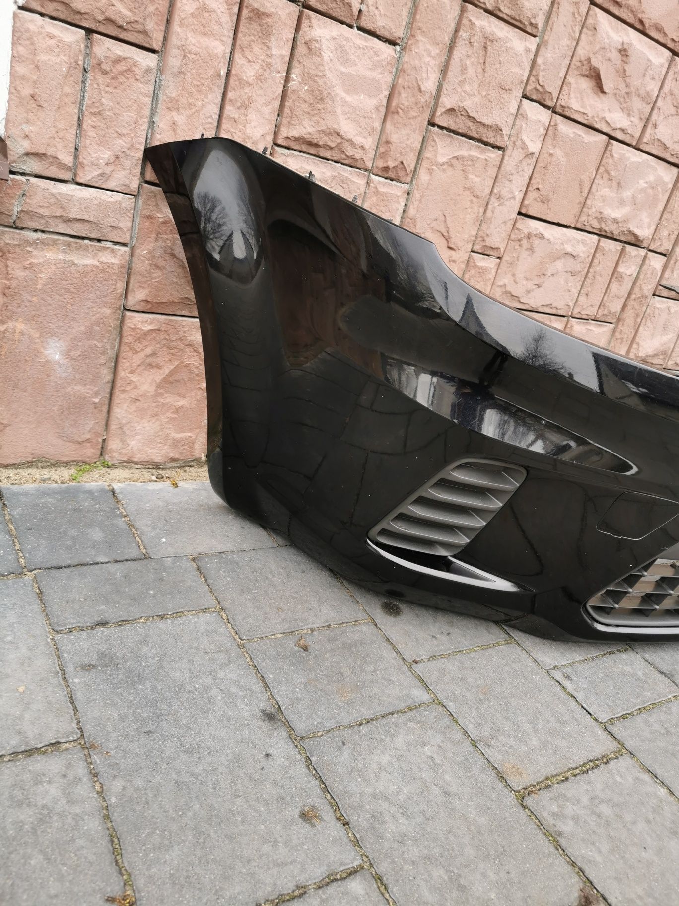 Zderzak przód przedni Ford cmax c-max rok 08 kod f3