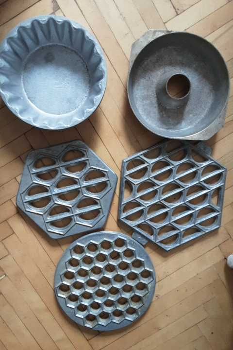 Продам вафельницу Ласунка,формы, СССР, 1990г.Новая! Олх доставка