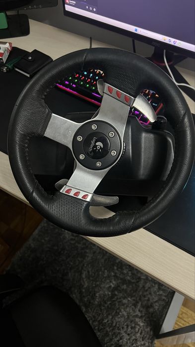 Volante Logitech G27