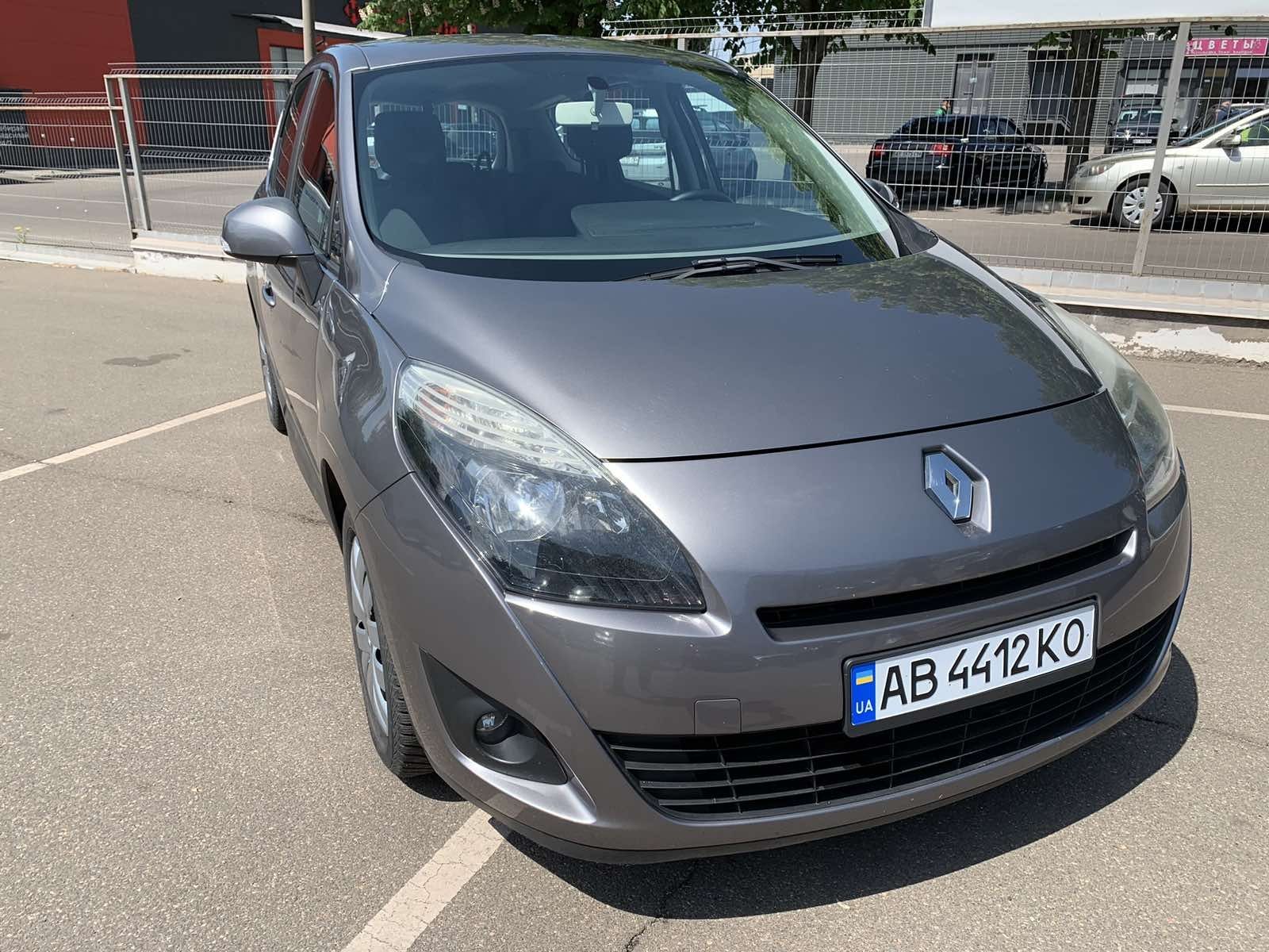 Продам Renault Grand Scenic 1,5 Dizel 7мест