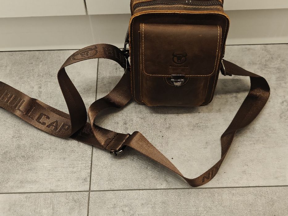 Skórzana saszeta męska