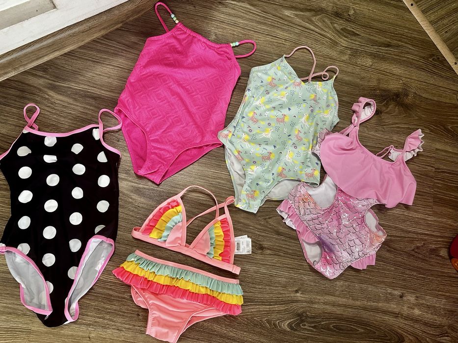 Купальники для дівчинки  5-6 років