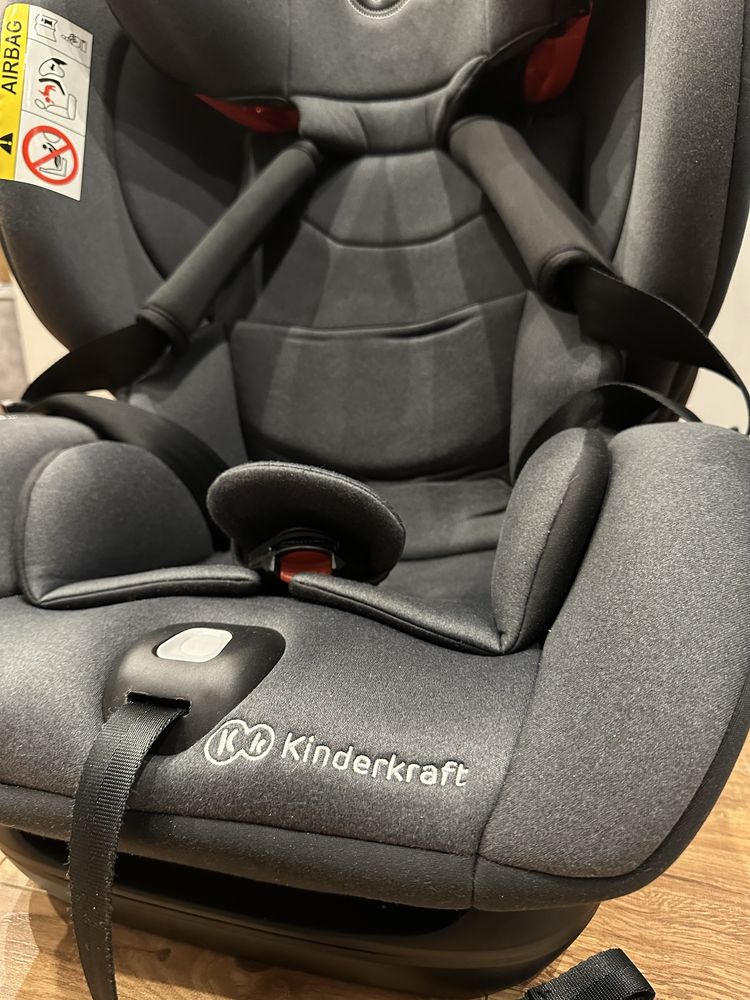 Автокрісло Kinderkraft Myway 0-36 Isofix Black