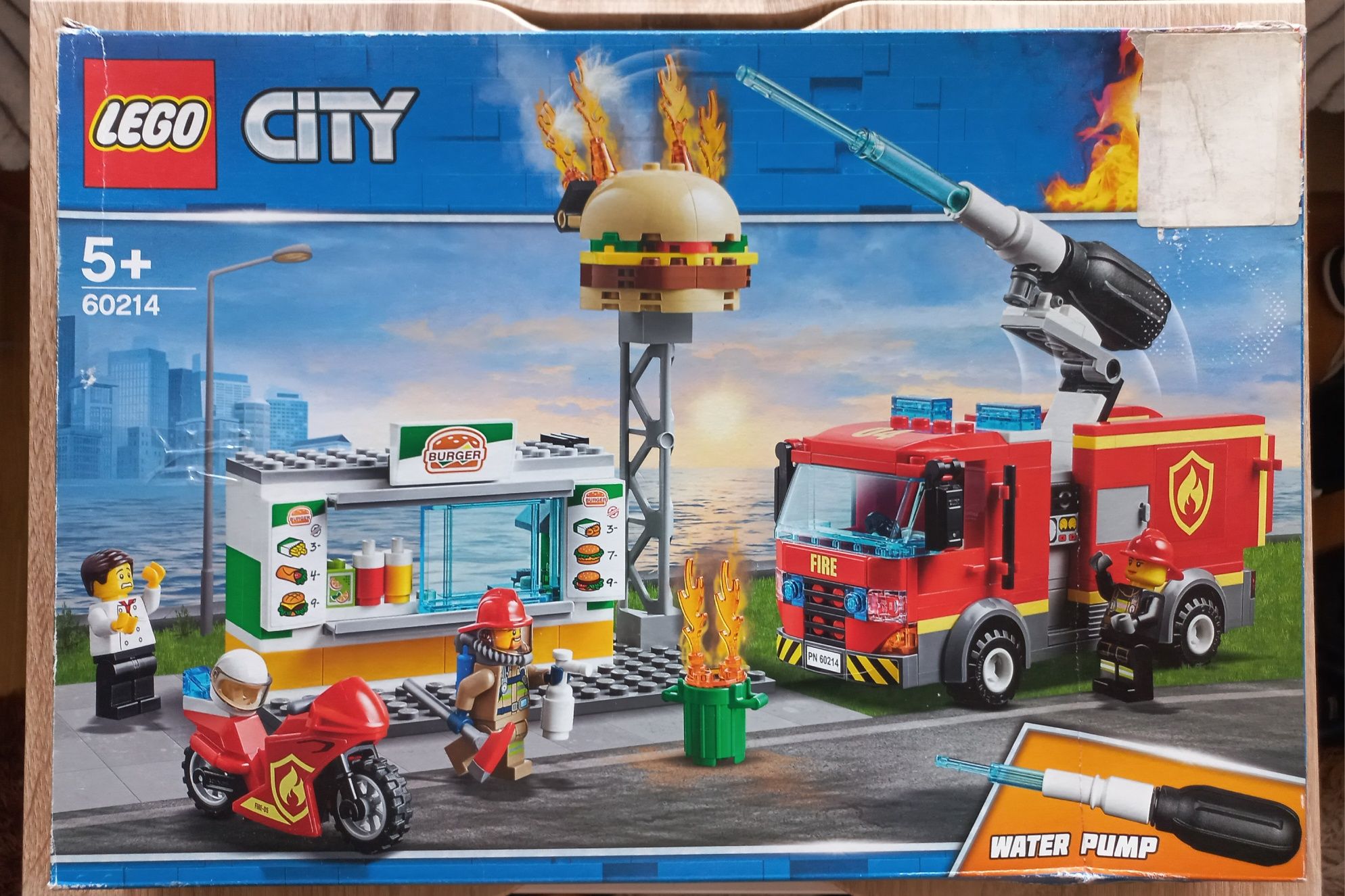 Конструктор LEGO City Пожар в бургер-кафе  (60214)