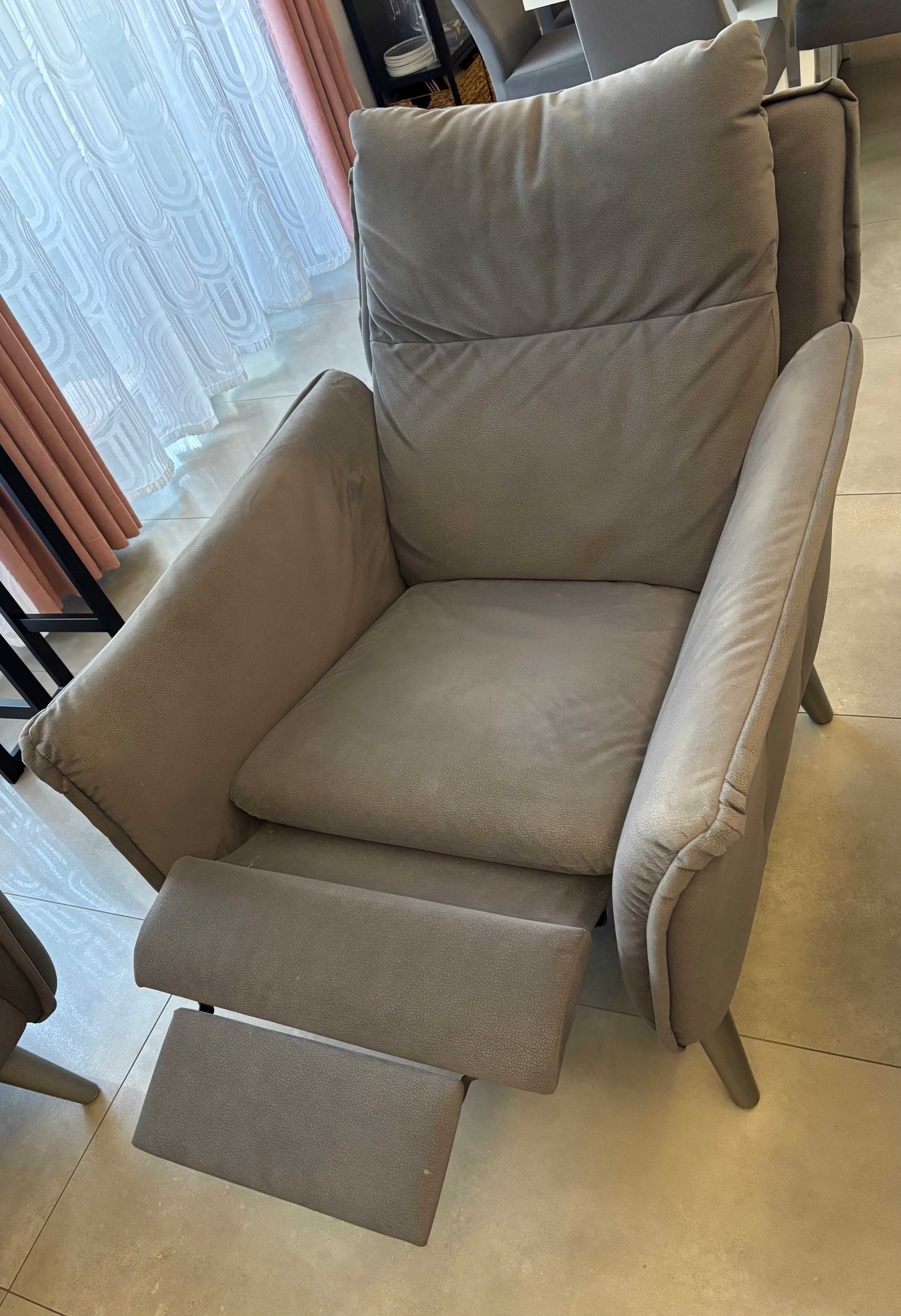 Komplet wypoczynkowy GALA MEBLE: sofa + 2 fotele