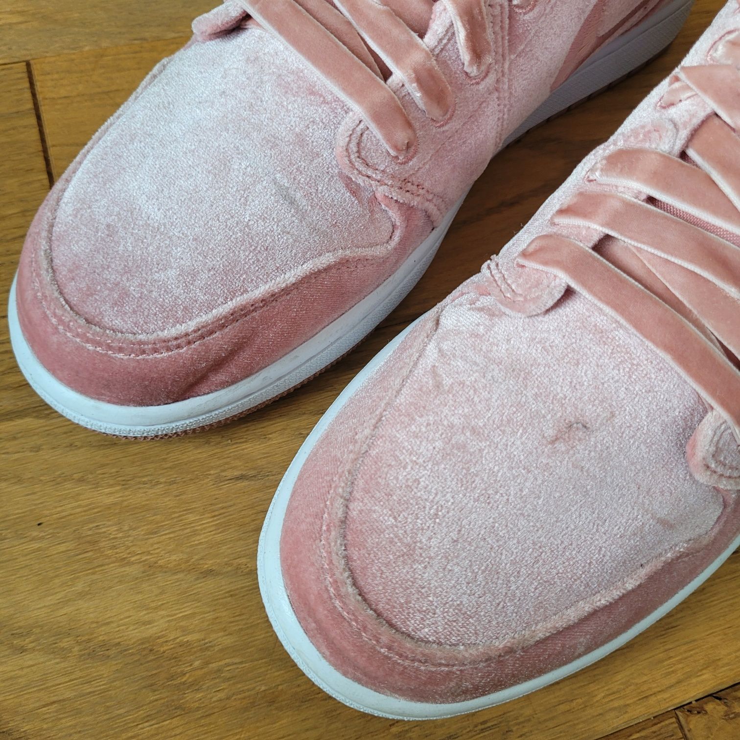 Sneakers Air Jordan 1 Low Retro Pink Velvet