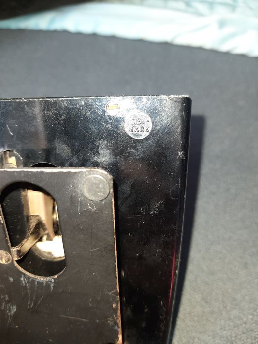 Metalowo-plasikowy duński kalendarz wieczysty na biurko