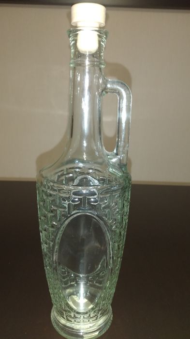 Szklana ozdobna butelka 760 ml