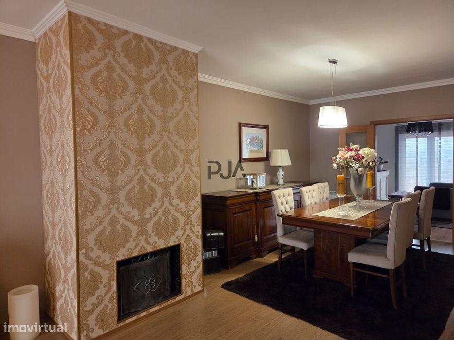 Moradia em Banda T4, Abraveses, Viseu