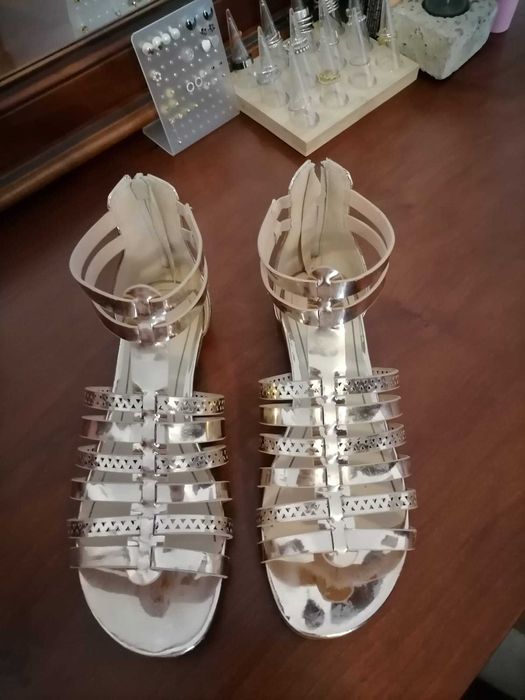 Sandálias rose gold