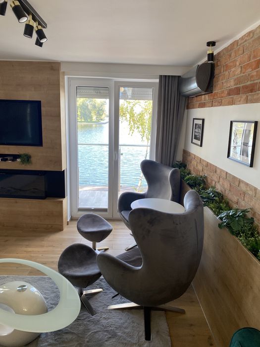 Apartamenty nad jeziorem Nocleg Mazury Ostróda MoLoo Apartament
