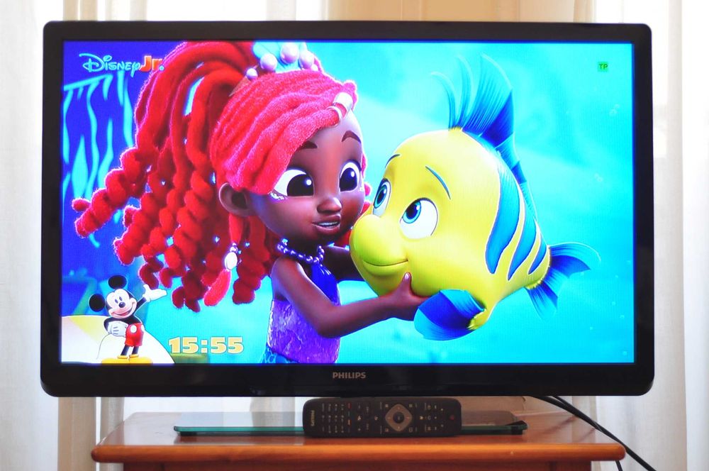 televisão LED Philips 32 em excelente estado