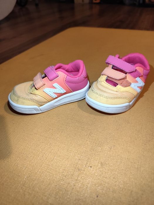 Buty dziecięce New Balance r.20