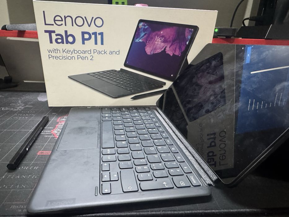 Tablet Lenovo tab P11 + Teclado + Caneta