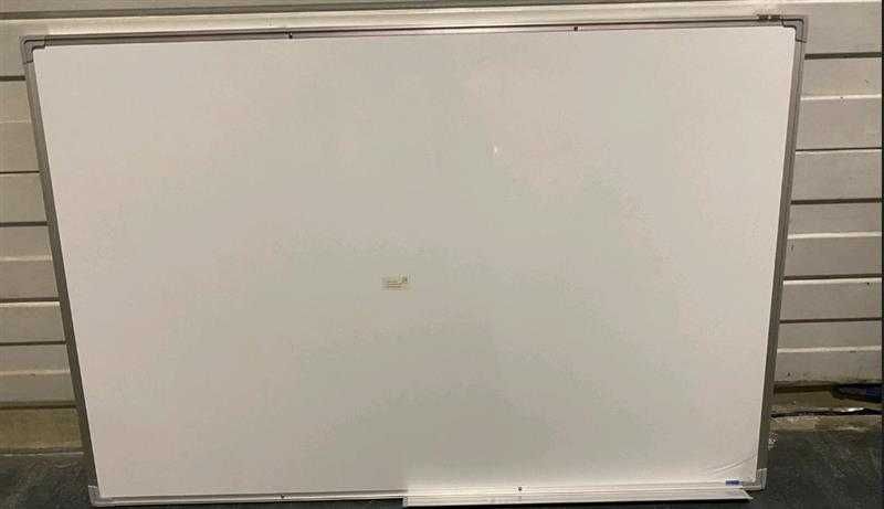 Дошка офісна магнітна шкільна для малювання маркерами BUROMAX 100*150