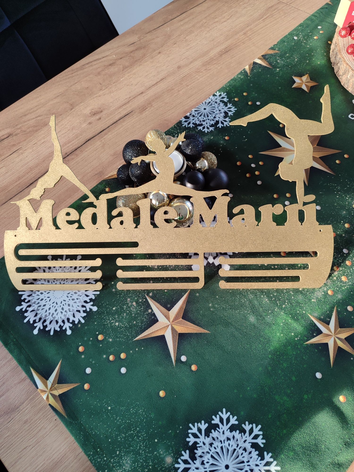 Personalizowany wieszak na medale
