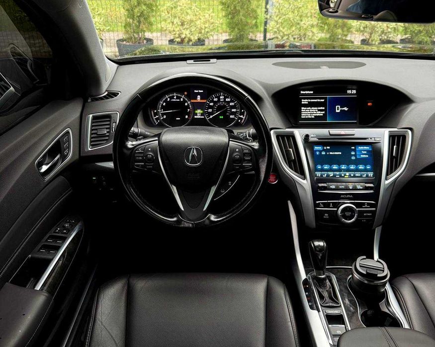 Продаж Acura TLX