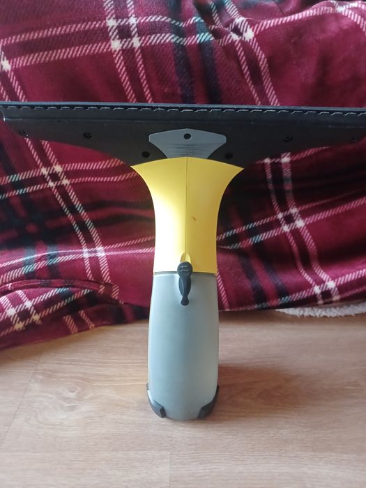 Máquina de Limpeza de Vidros Kärcher