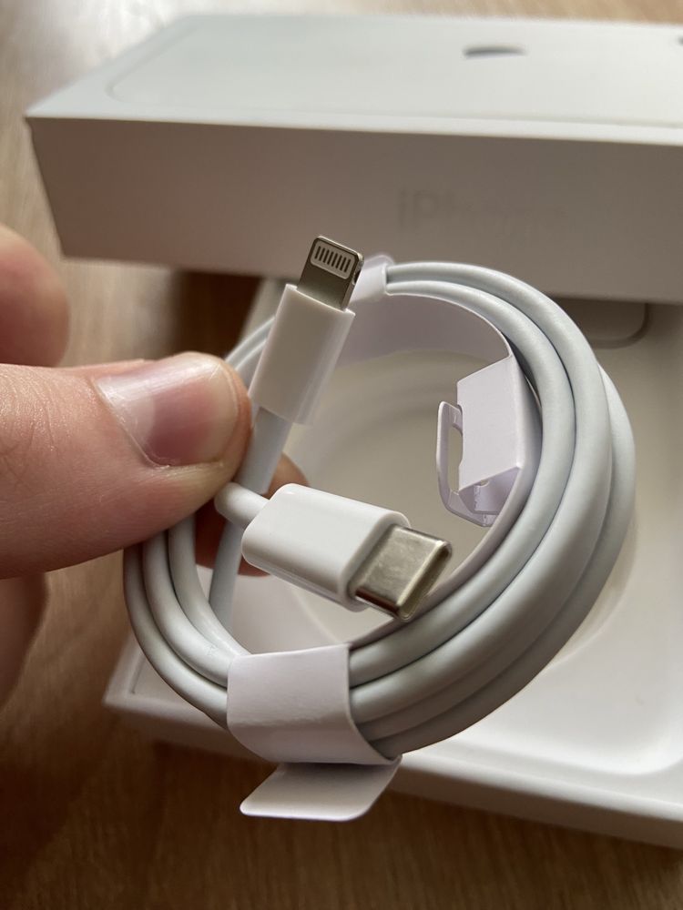 Оригінальний кабель Apple C to Lightning Cable