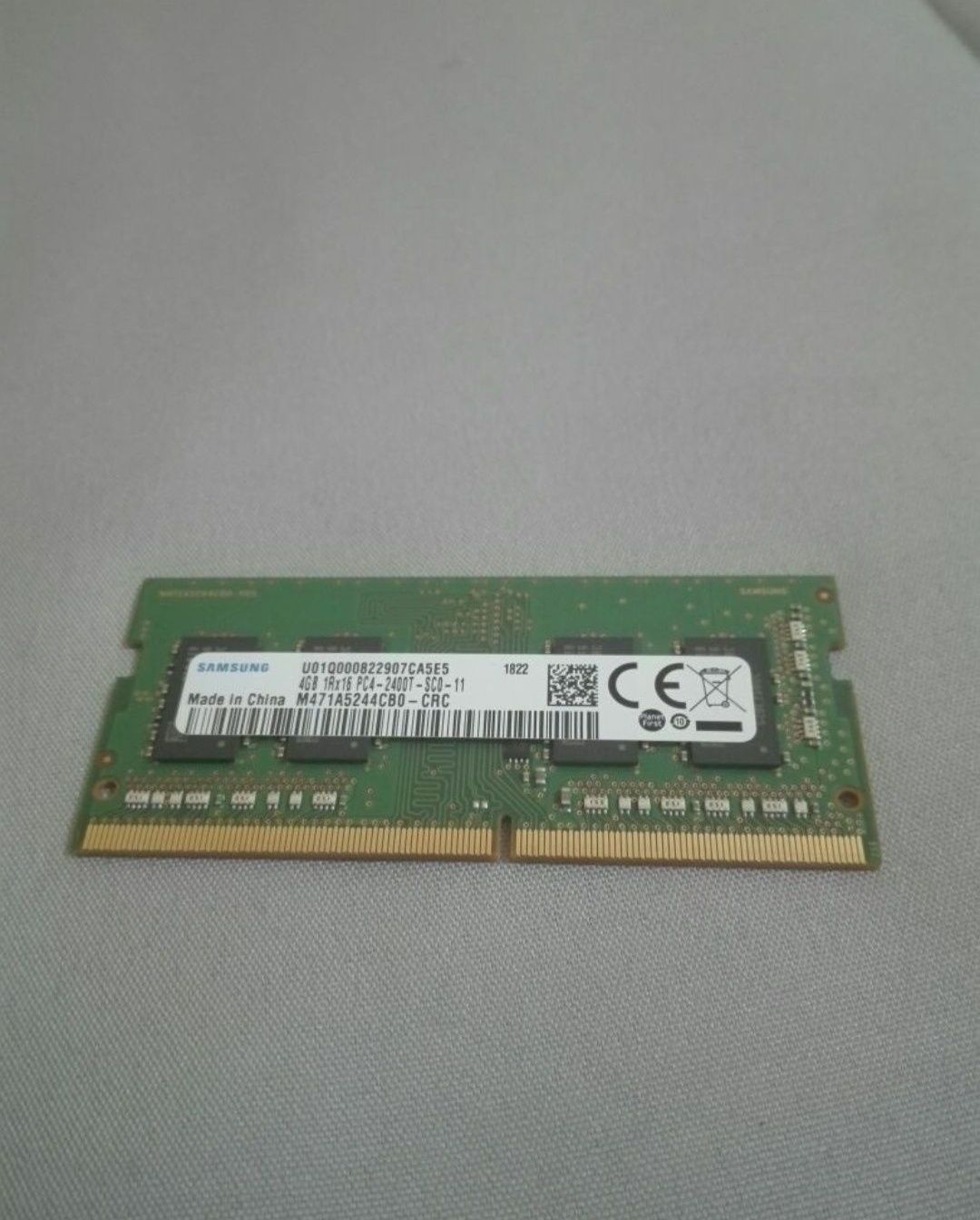 Memória RAM 4GB DDR4 Samsung (NOVA)