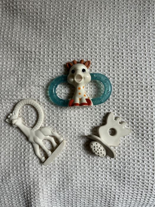 Іграшка-прорізувач Vulli So Pure Жирафа Софі