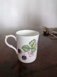 Caneca Kingsbury - porcelana chinesa