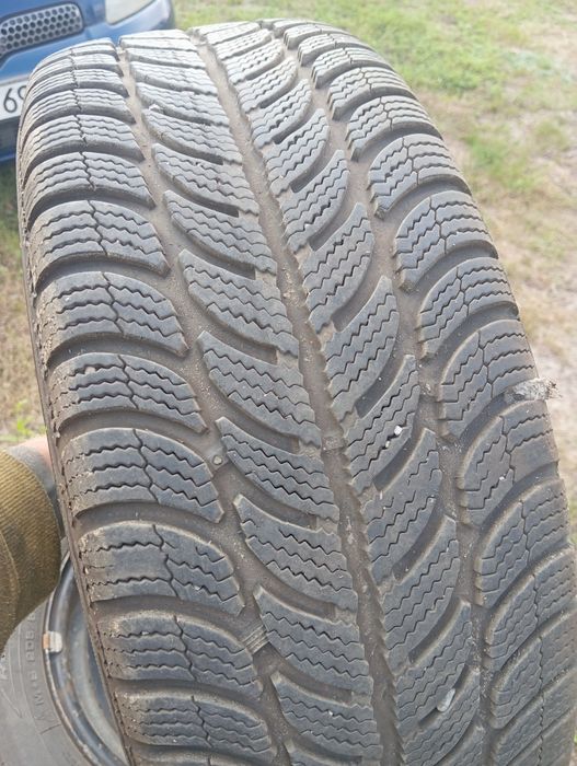 Dębica Frigo 205/55 22r. Cena za 2 szt