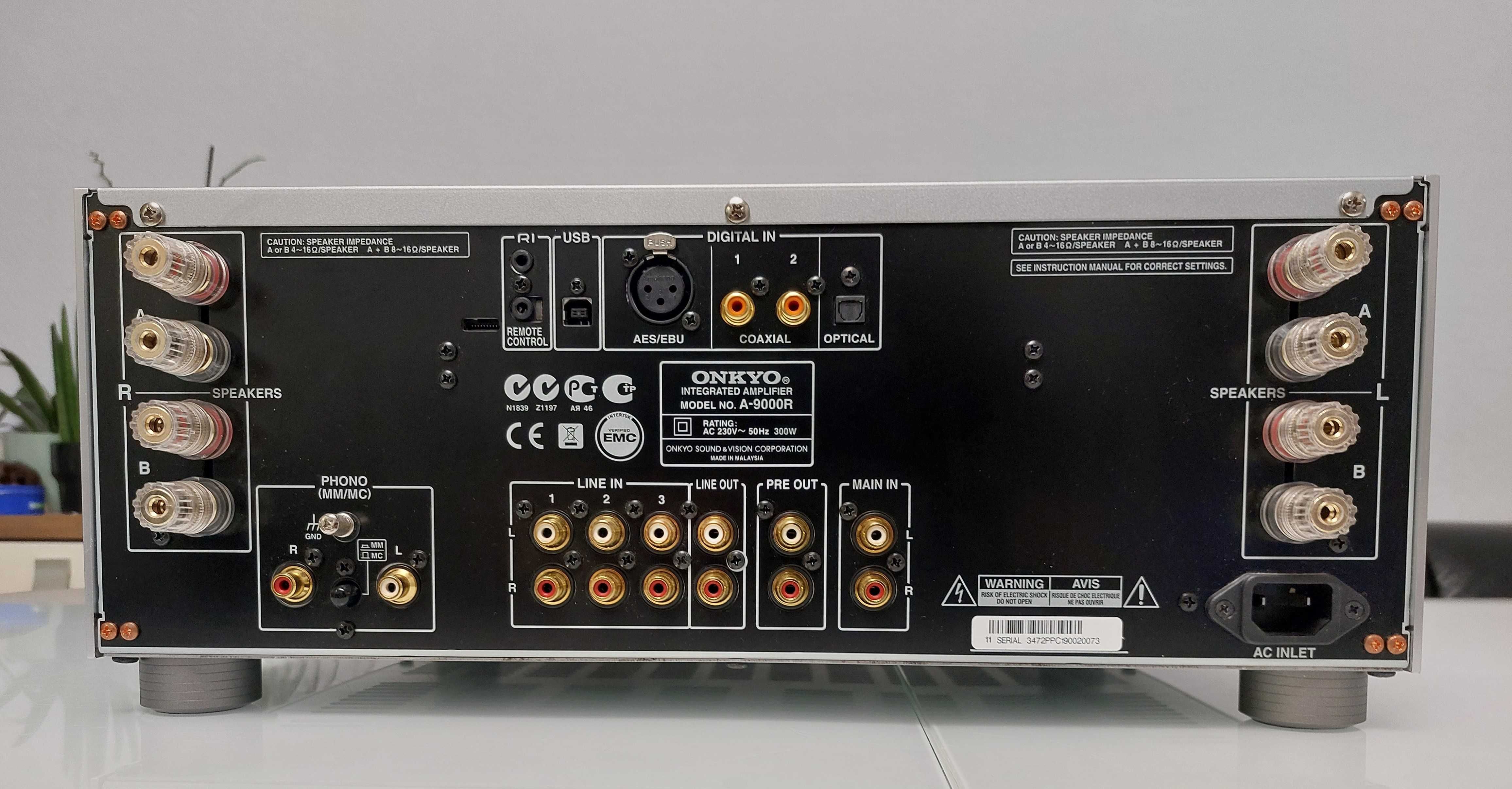 Усилитель Стерео Onkyo A 9000R (DAC 2 × WM8742; 2x140Wt 4Om)