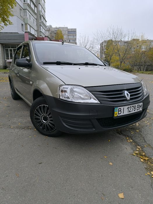 Renault Logan 1,4. 2012 рік
