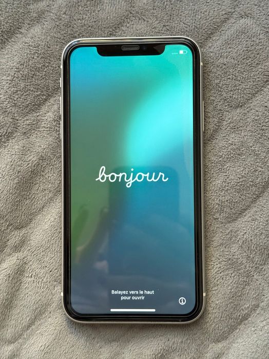 iPhone 11 — 128 GB — Ідеальний стан