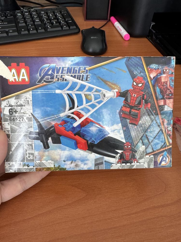Anong Us світшот Lego spider
