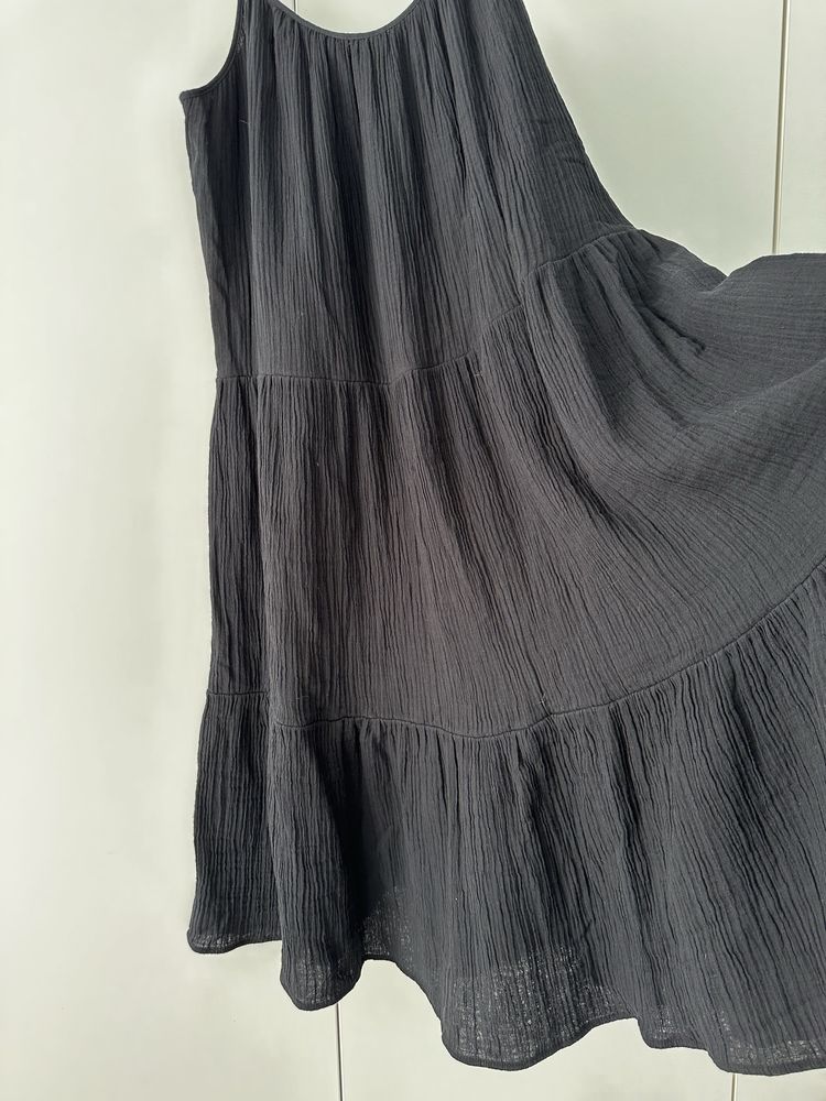 Сарафан жіночій H&M. Сукня жіноча чорна. Платье черное.