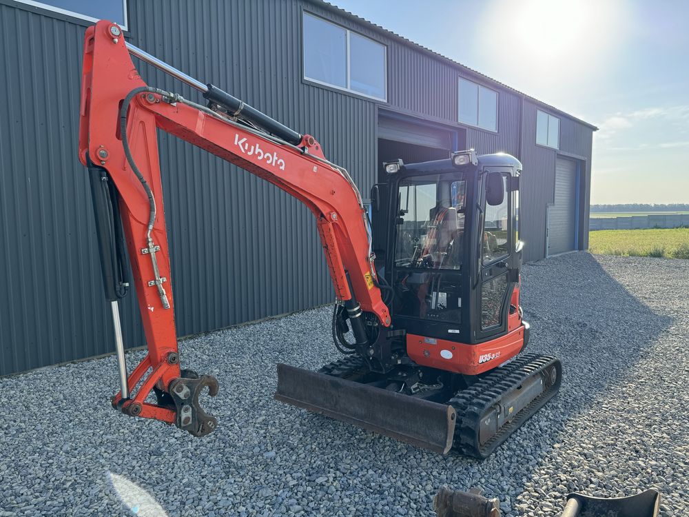 Міні екскаватор Kubota U35